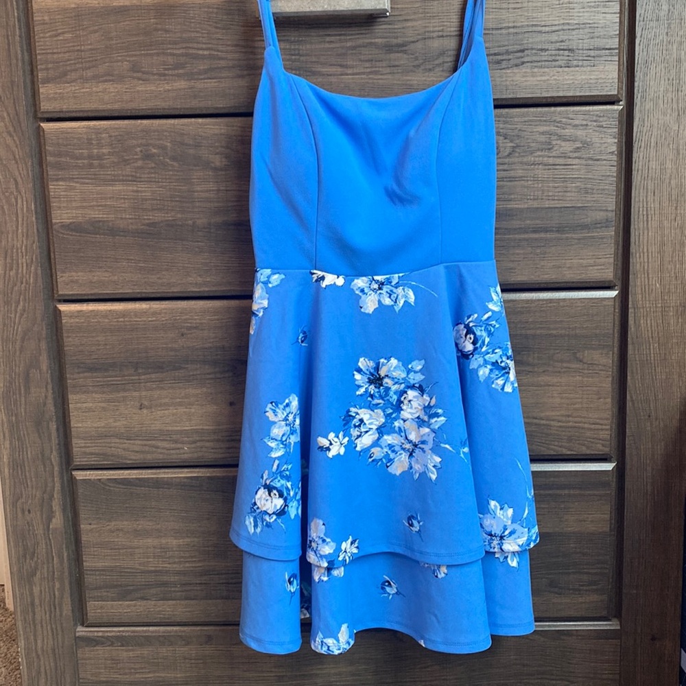 Blue Floral Mini Dress - Francesca’s  - Small NWT